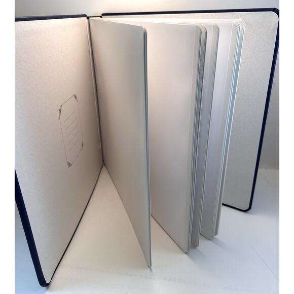 Creative Memories 12x12 Scrapbook Album Navy Blue 15 (30) Pages Silver Foil - Picture 4 of 5